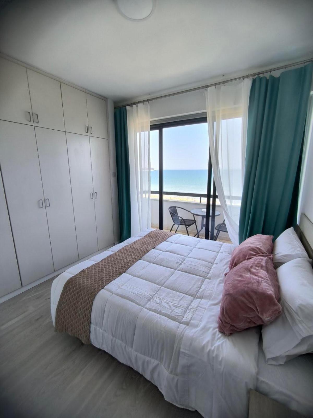 Sunorama Beach Garden - Seaview Larnaca Extérieur photo