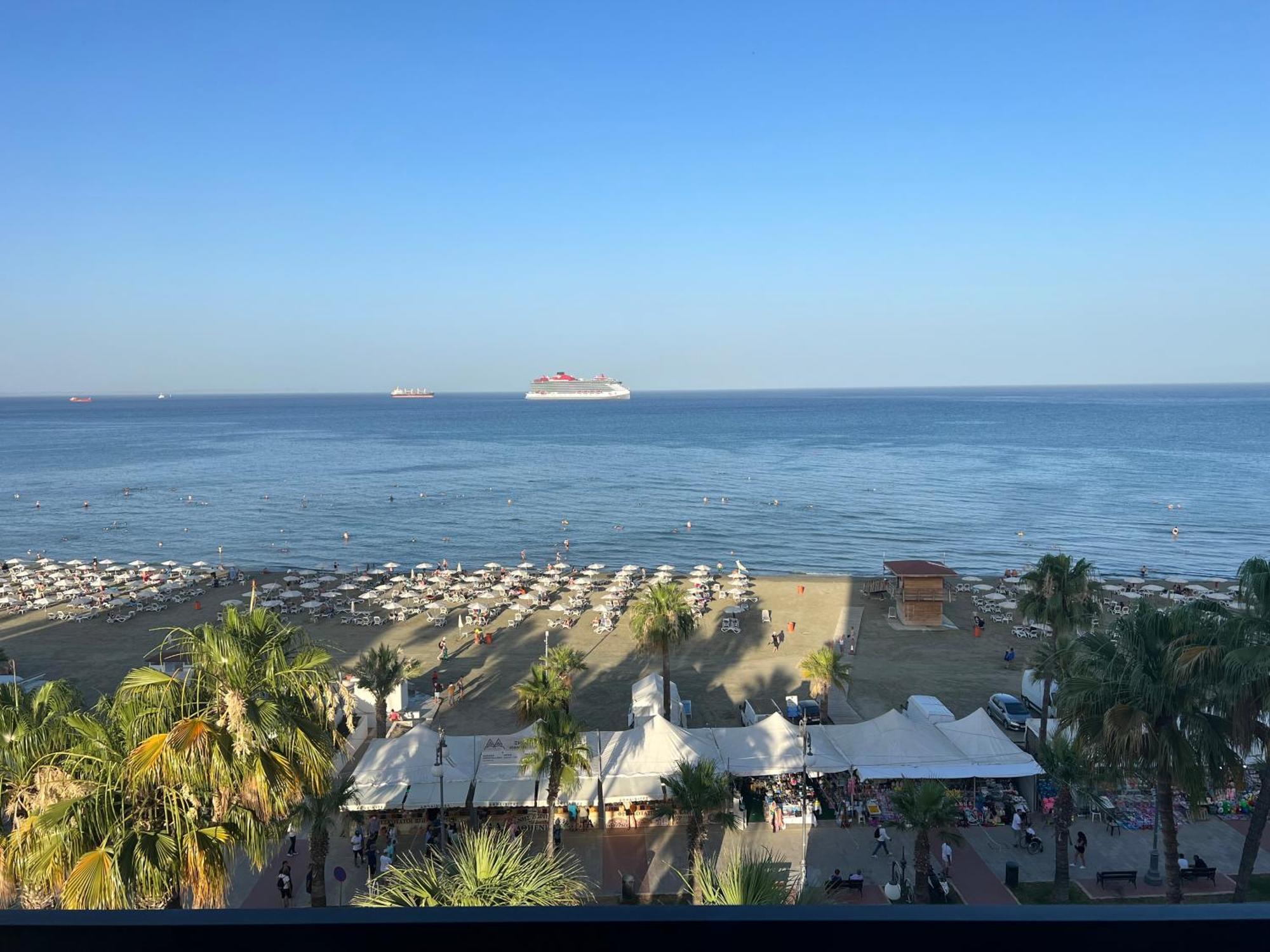 Sunorama Beach Garden - Seaview Larnaca Extérieur photo